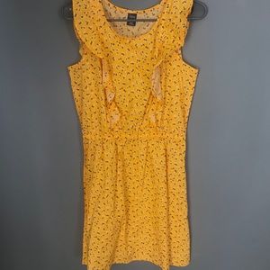 Size M Juniors Bright Yellow Sundress